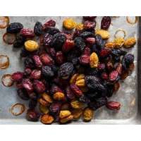 High Quality Dried fruits raisins / all type raisins / Organic Raisins